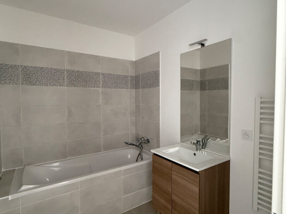 Maison neuve Saint Maximin La Sainte Baume 64.41 m2