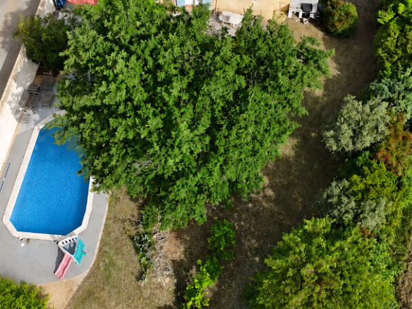 St Maximin 83470 Villa T6 143m2 avec garage + piscine 1200m2 de terrain