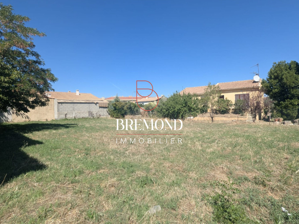 Terrain constructible – Trets – Proche centre-ville