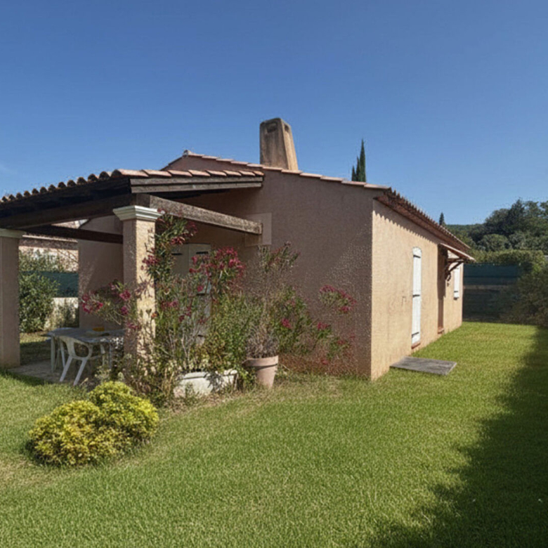 Maison plain-pied 80m2 au calme avec garage à la Roquebrussanne